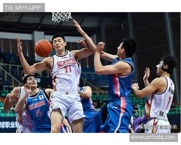 CBA2014赛季广东队与新疆队激战回顾精彩瞬间与关键时刻分析