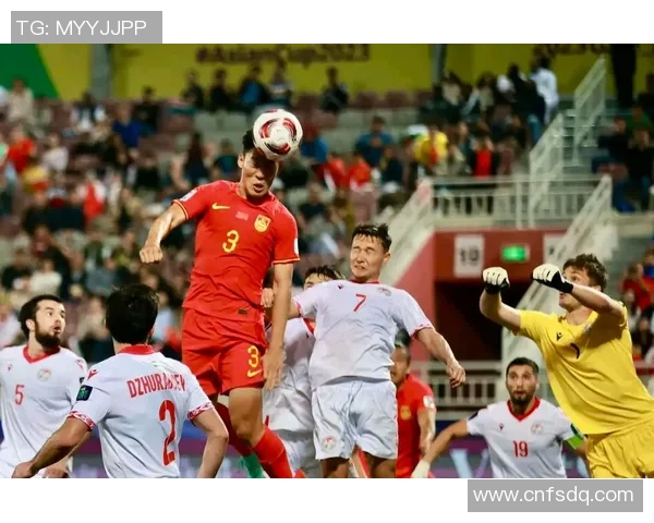 中国男足与卡塔尔首发阵容分析及比赛前瞻全面解读 中国男足与卡塔尔首发阵容分析及比赛前瞻全面解读