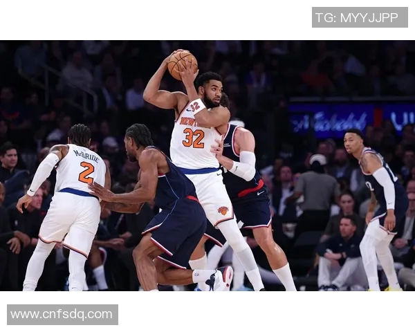 勇士与快船激战12月24日精彩对决全程回顾与分析