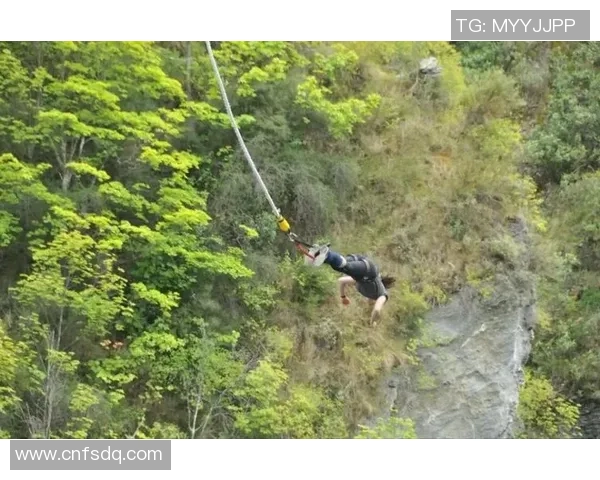 极限运动的挑战与坚持北京极限运动队耐力训练的深度探讨MBA 极限运动的挑战与坚持北京极限运动队耐力训练的深度探讨MBA